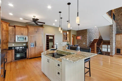    61617LL-kitchen_4_-craftsman-2-story-1769-square-feet-3-bedrooms-2-bathrooms