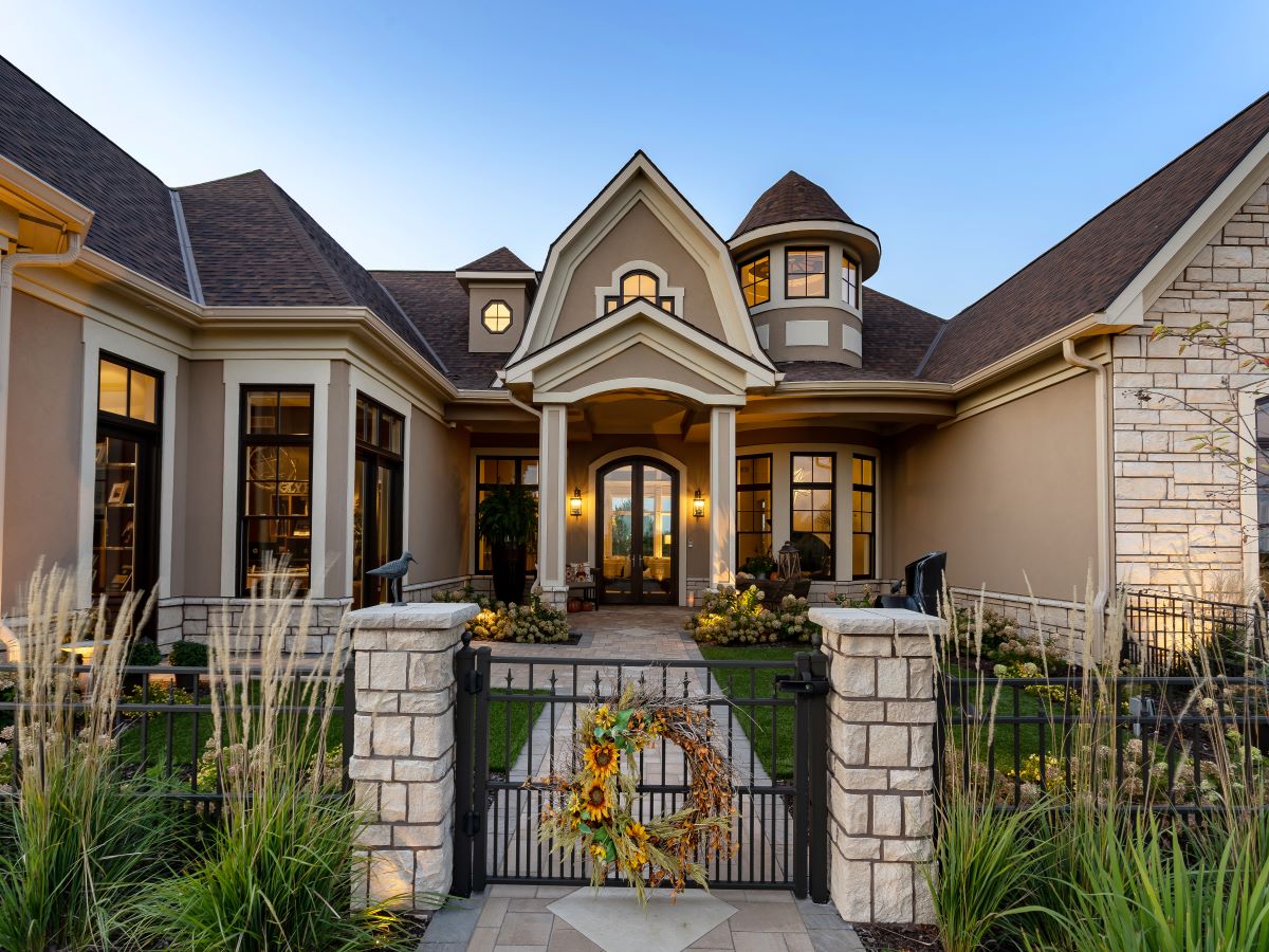 Custom 109 - Luxury Traditional Open Concept Ranch House Plan Design