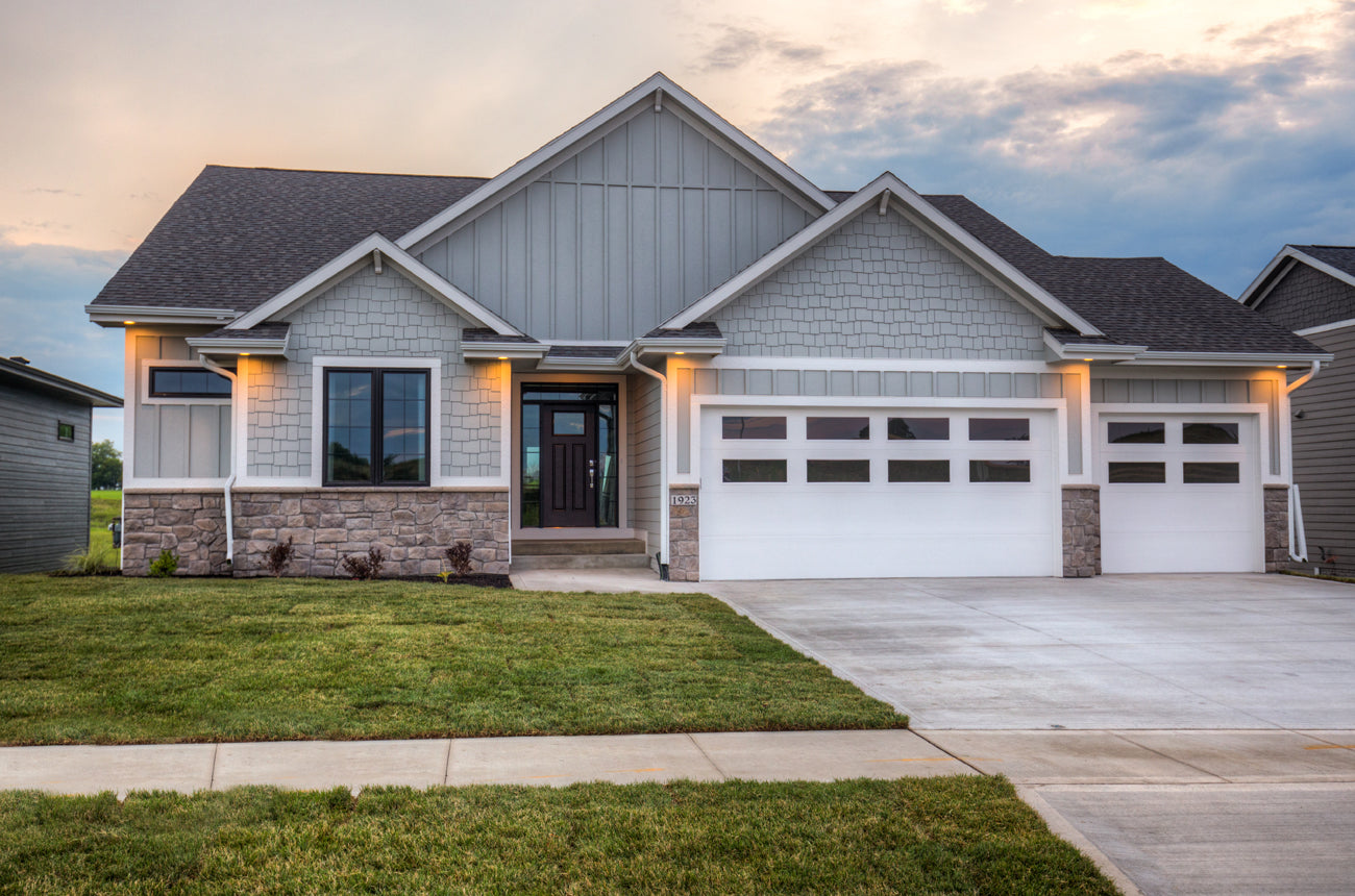 Custom 116- Traditional Ranch with Walkout Basement House Plan Design