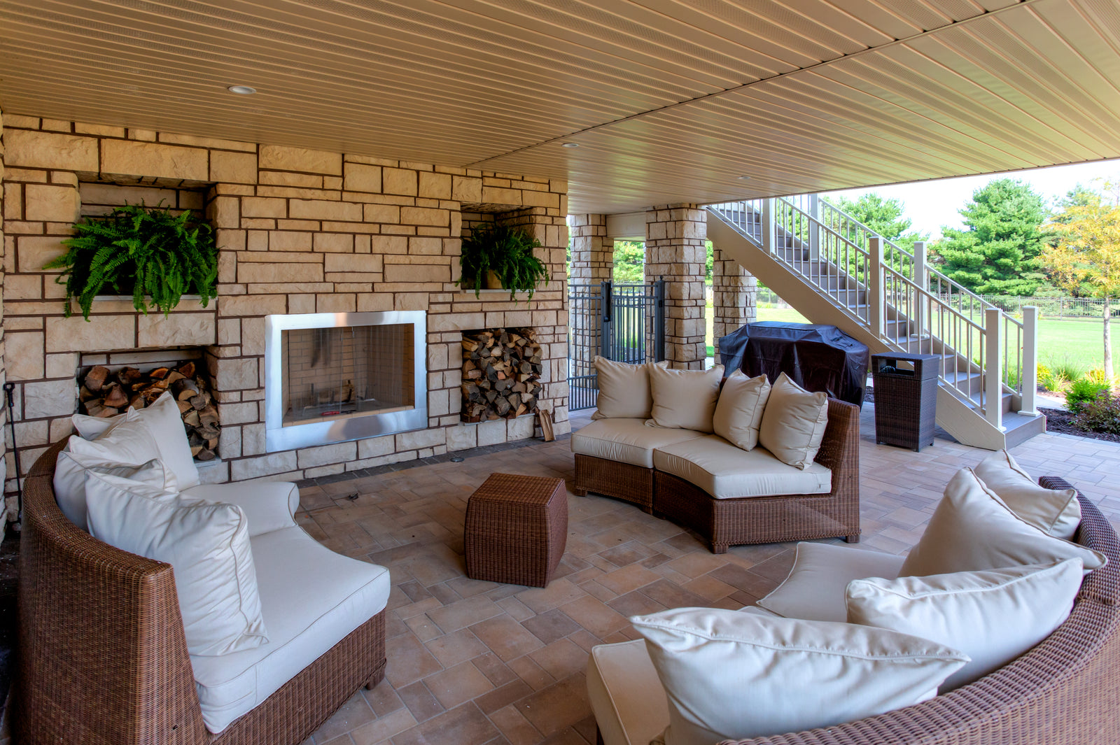 Outdoor Space House Plans