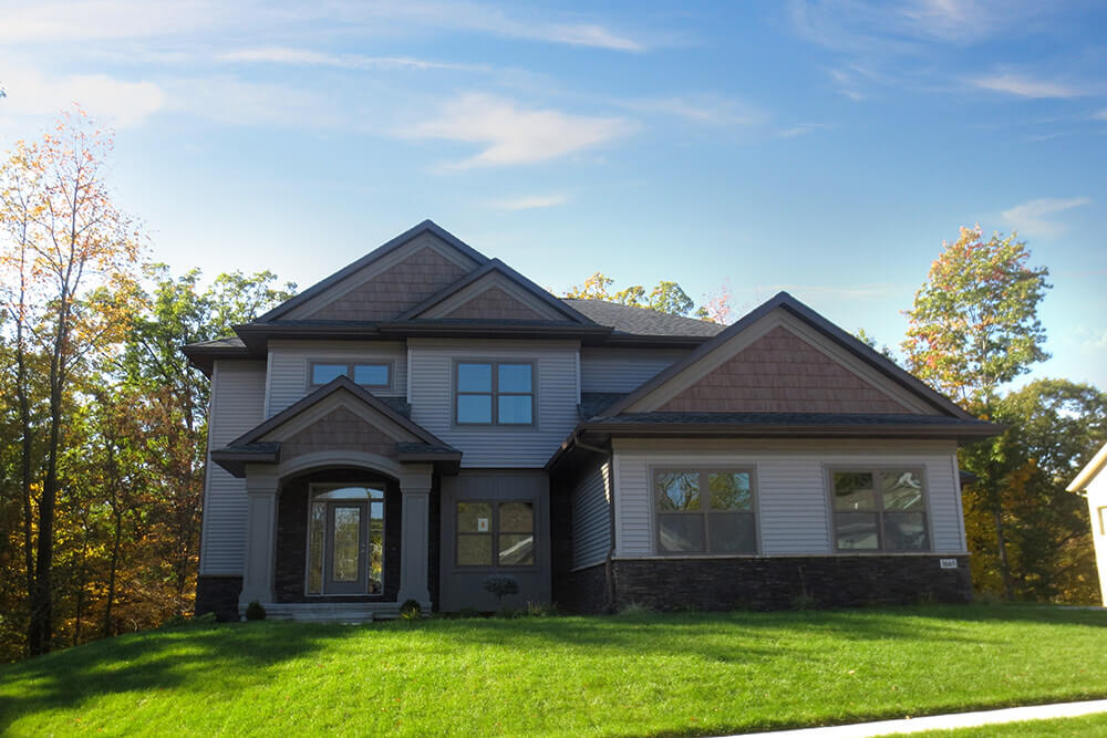 35711-front-craftsman-2-story-house-plans-2275-square-feet-4-bedroom-3-bathroom