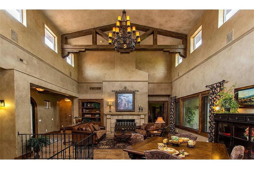     37612LL-greatroom_4_-tuscan-ranch-3547-square-feet-4-bedrooms-3-bathrooms