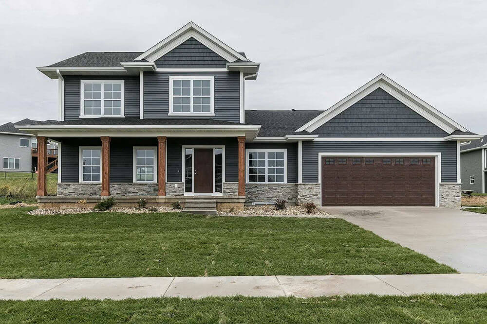    45614-front_1_-traditional-2-story-1569-square-feet-3-bedrooms-3-bathrooms