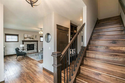    45614-stairs_1_-traditional-ranch-1807-square-feet-3-bedrooms-2-bathrooms