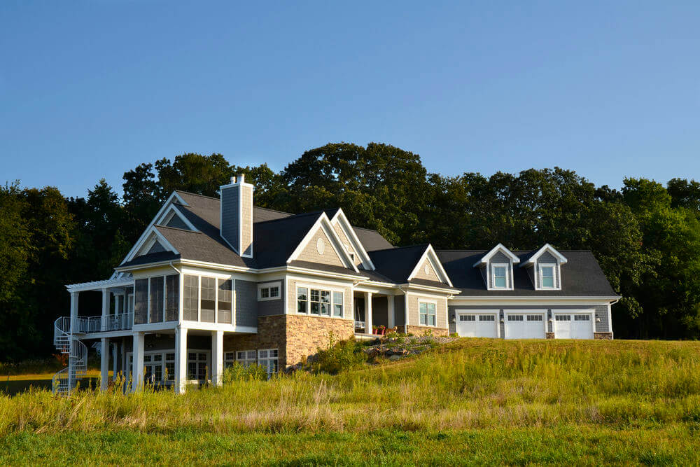     51215-front-4-craftsman-ranch-house-plans-2924-square-feet-bonus-room