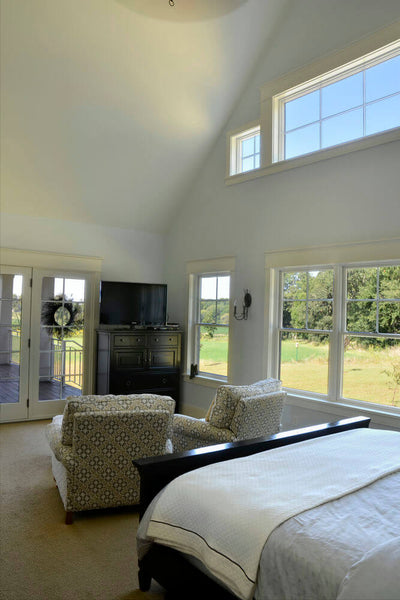    51215-master-bed-2-craftsman-ranch-house-plans-2924-square-feet-bonus-room