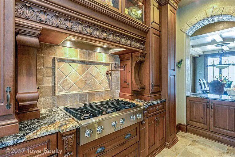       58816-kitchen_1_-traditional-european-1.5-story-4381-square-feet-4-bedrooms-3-bathrooms