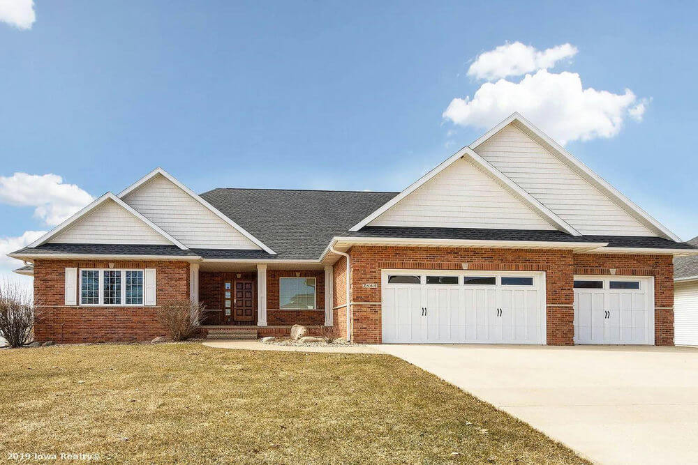    61595-front_2_-traditional-ranch-1769-square-feet-3-bedrooms-2-bathrooms