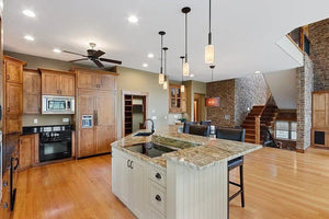    61617LL-kitchen_4_-craftsman-2-story-1769-square-feet-3-bedrooms-2-bathrooms
