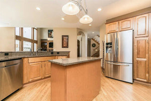       61901-kitchen_6_-traditional-1.5-story-3182-square-feet-4-bed-rooms-4-bath-rooms