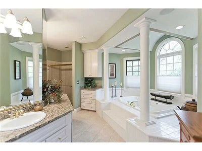       64095-master-bathroom_1_-traditional-1.5-story-3650-square-feet-4-bedrooms-4-bathrooms