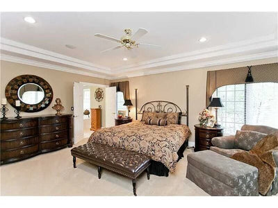         64095-master-bedroom_1_-traditional-1.5-story-3650-square-feet-4-bedrooms-4-bathrooms