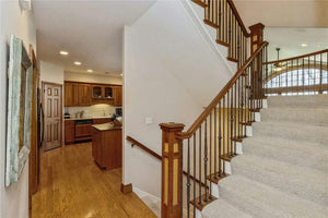    68801-stairs_1_-traditional-1.5-story-2691-square-feet-4-bedrooms-3-bedrooms
