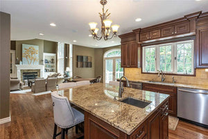    69496-kitchen_1_-colonial-traditional-2736-square-feet-4-bedrooms-3-bathrooms