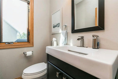       71297-bathroom-4_1_-traditional-1.5-story-2193-square-feet-4-bedrooms-3-bathrooms
