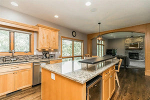       71297-kitchen_3_-traditional-1.5-story-2193-square-feet-4-bedrooms-3-bathrooms