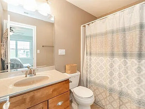       72197-bath-traditional-1.5-story-house-plan-4-bedroom-4-bathroom-2637-square-footage