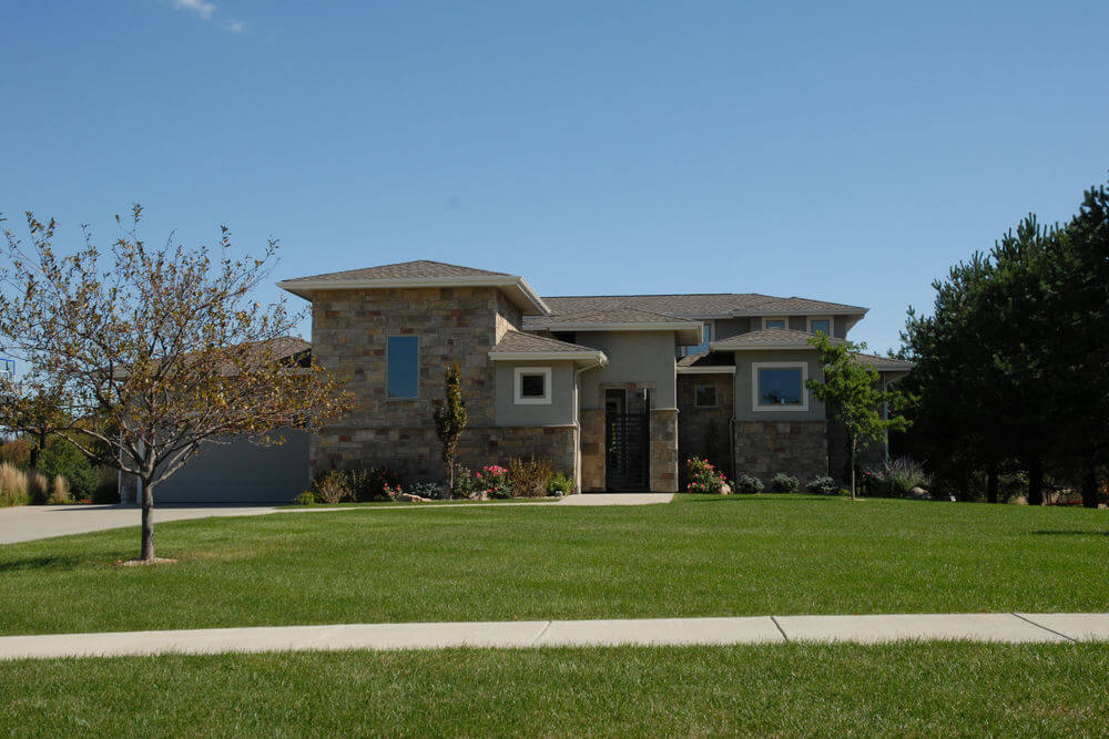    88205-front-prairie-11_2-story-house-plans-courtyard-3101-square-feet_2