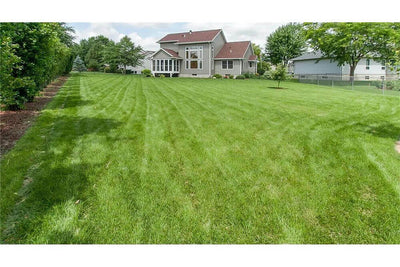       97400-back_2_-farmhouse-traditional-1.5-story-2137-square-feet-4-bedrooms-3-bathrooms