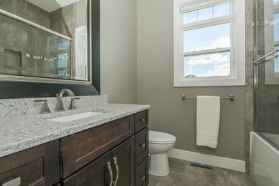 66419LL-bathroom-2-craftsman-ranch-house-plans-walkout-basement-3253-square-feet