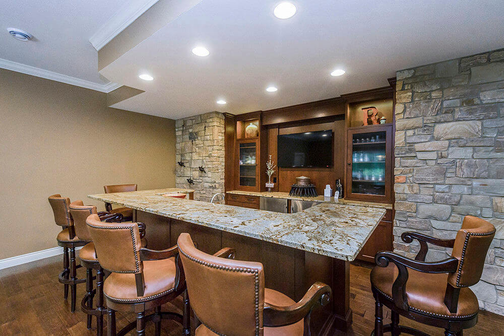 66819LL-Lower-Bar-craftsman-ranch-house-plans-4380-square-feet-walkout-basement